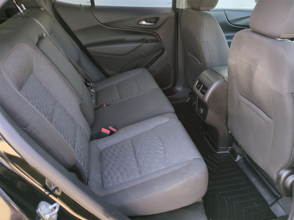 2018 Chevrolet Equinox LT 24