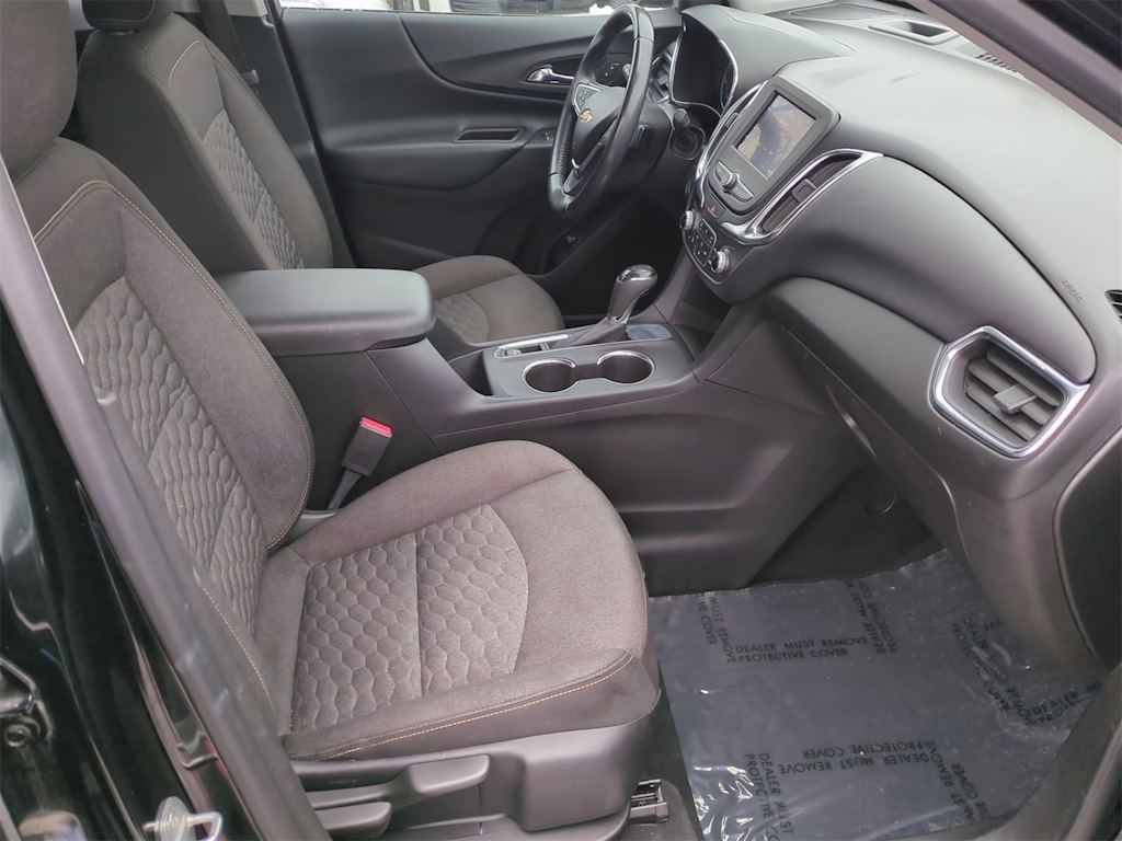 Thumbnail: 2020 Chevrolet Equinox - 11