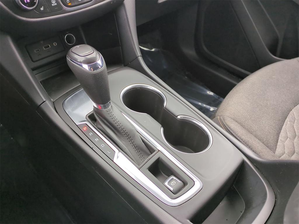 Thumbnail: 2020 Chevrolet Equinox - 35