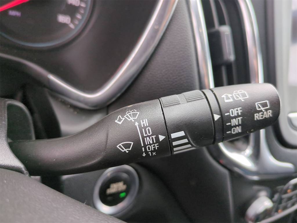 Thumbnail: 2020 Chevrolet Equinox - 31