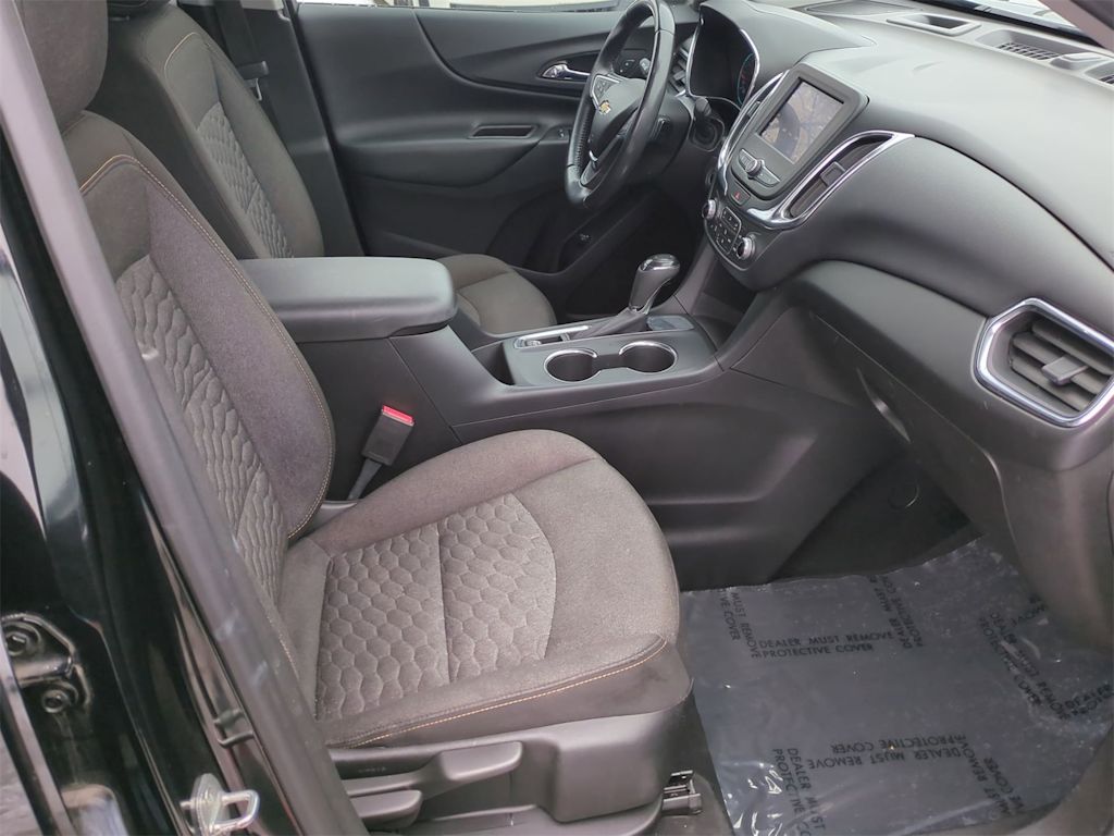 Thumbnail: 2020 Chevrolet Equinox - 28