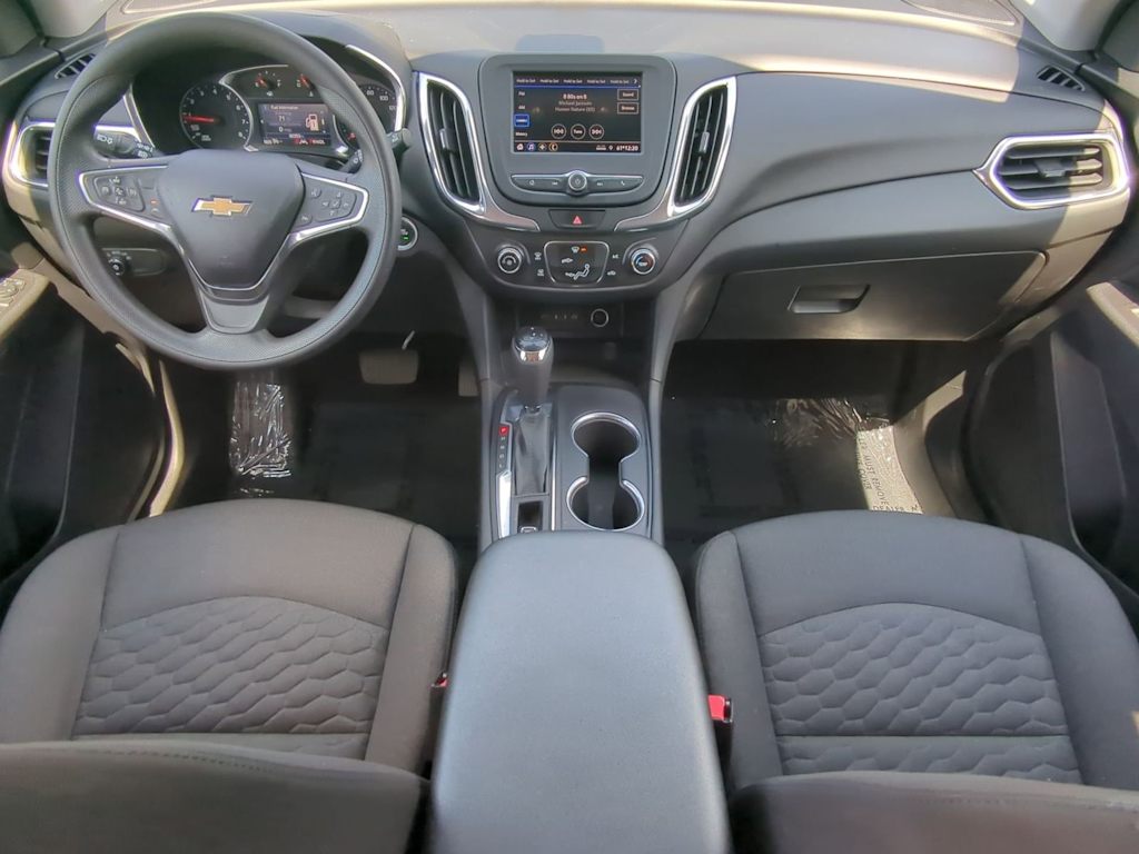 Thumbnail: 2021 Chevrolet Equinox - 9