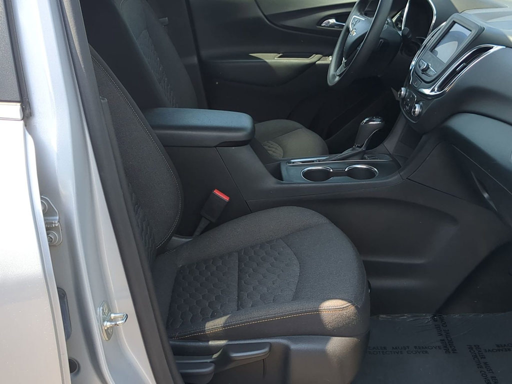Thumbnail: 2021 Chevrolet Equinox - 11