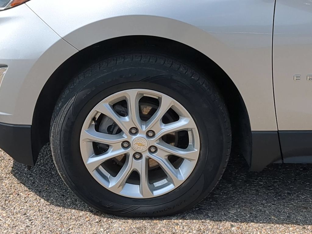 Thumbnail: 2019 Chevrolet Equinox - 8