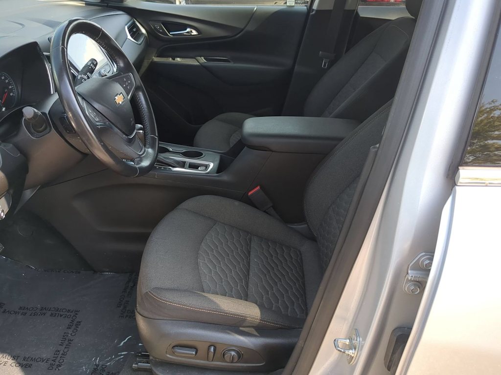 Thumbnail: 2019 Chevrolet Equinox - 10