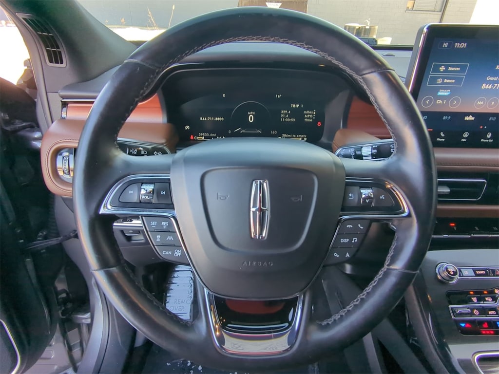 Thumbnail: 2022 Lincoln Nautilus - 13