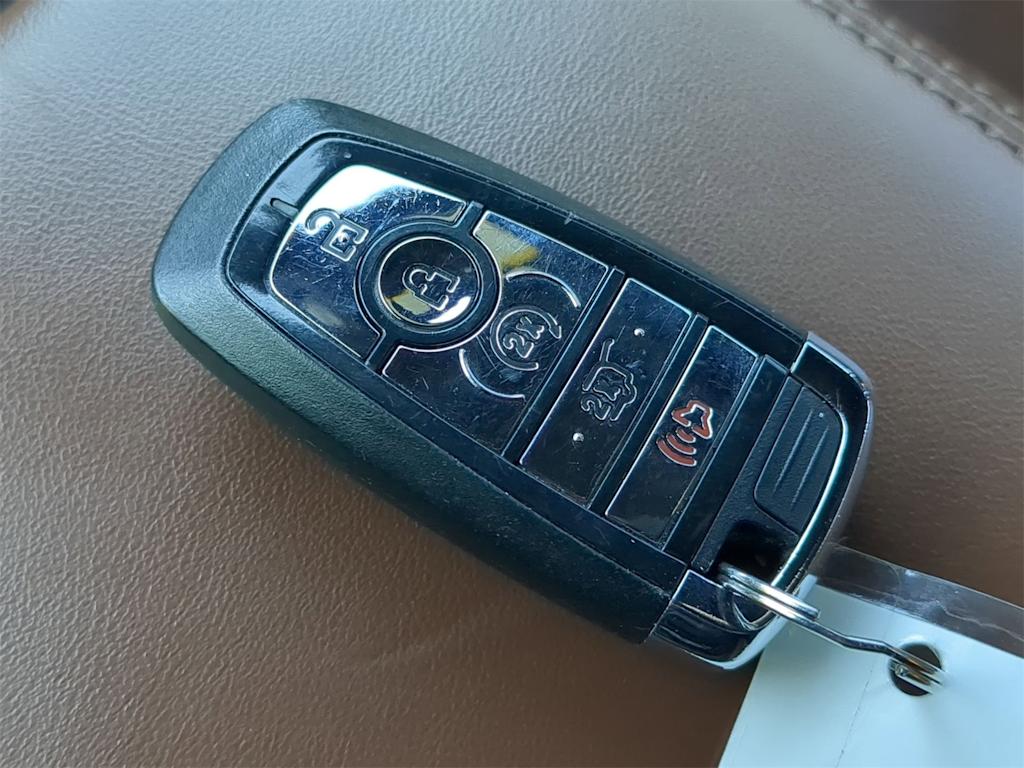 Thumbnail: 2022 Lincoln Nautilus - 43