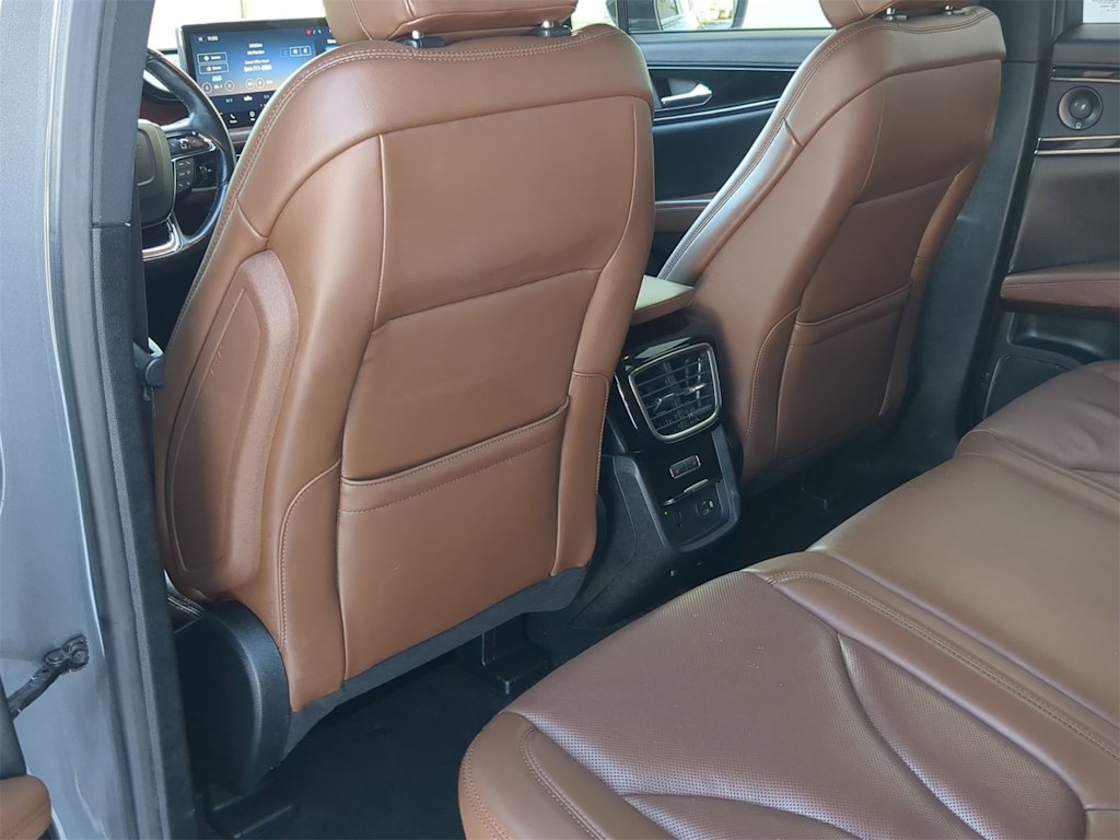 Thumbnail: 2022 Lincoln Nautilus - 12