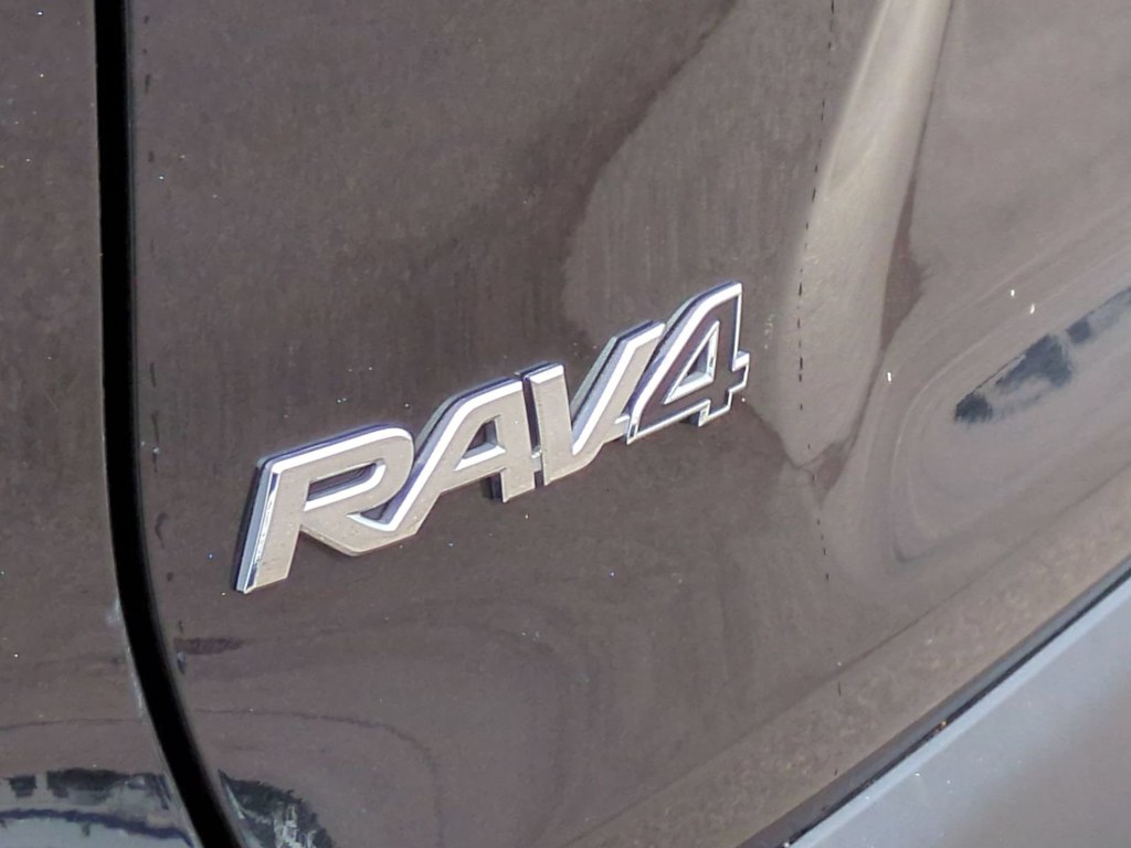 Thumbnail: 2024 Toyota RAV4 - 24