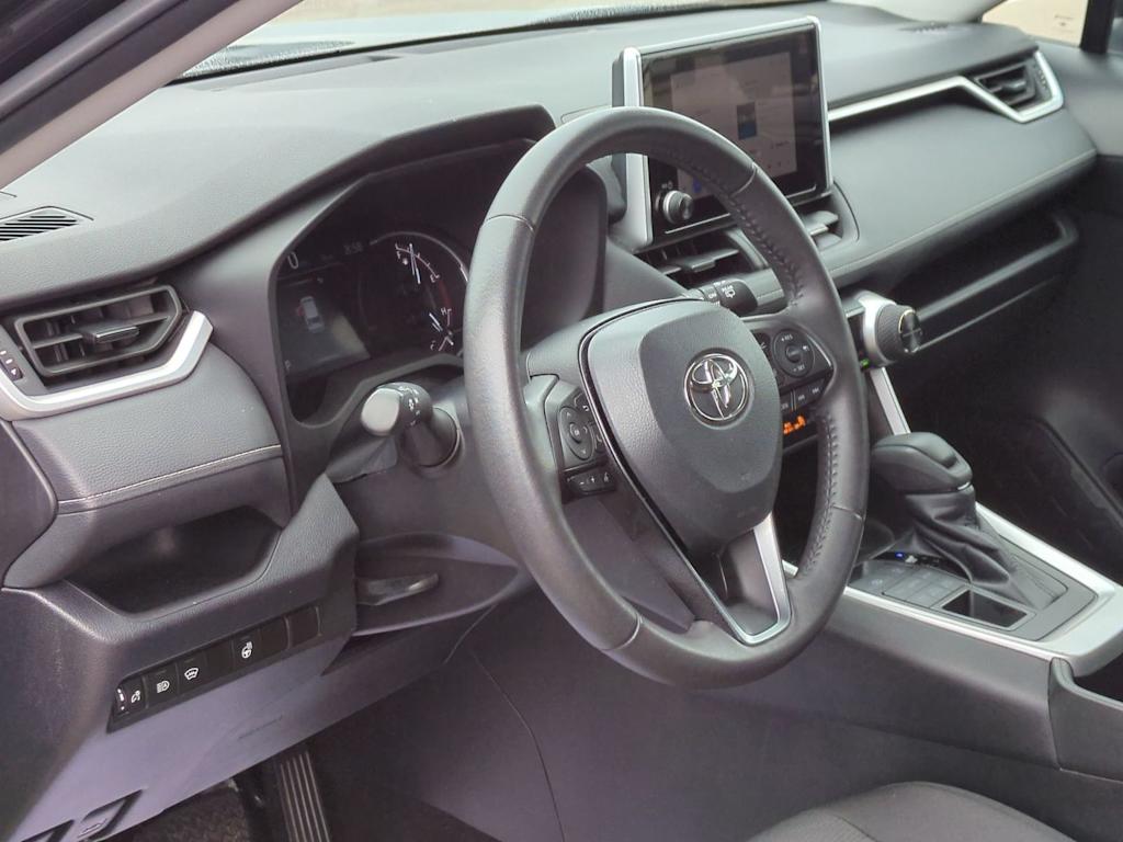 Thumbnail: 2024 Toyota RAV4 - 2