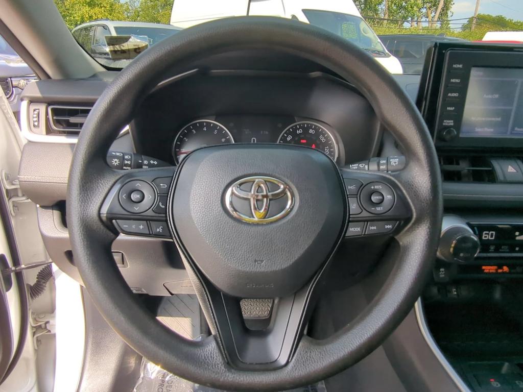 Thumbnail: 2019 Toyota RAV4 - 13