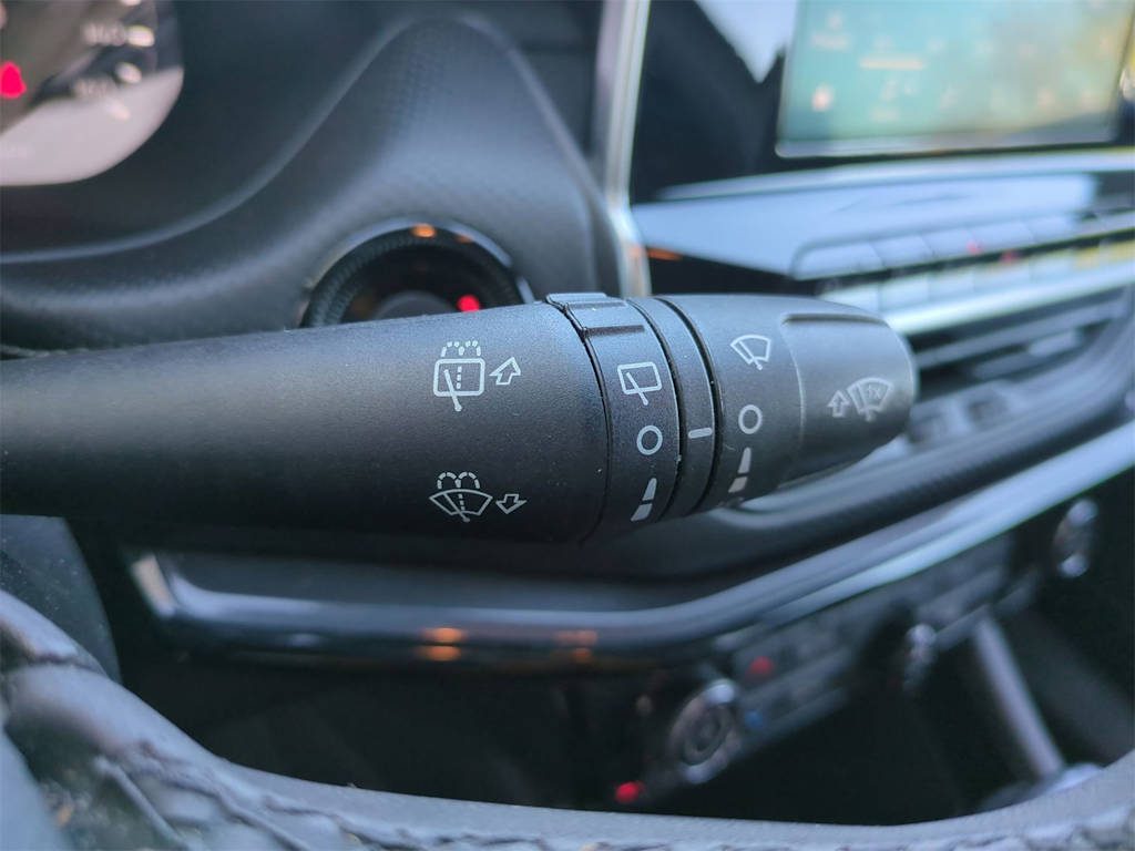 Thumbnail: 2022 Jeep Compass - 31