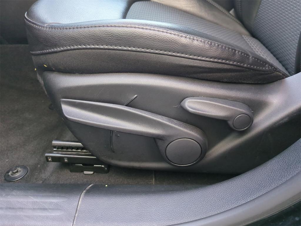 Thumbnail: 2022 Jeep Compass - 26