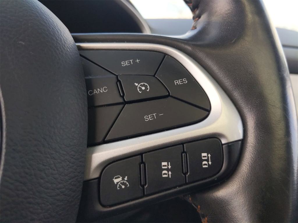 2020 Jeep Compass Latitude 31