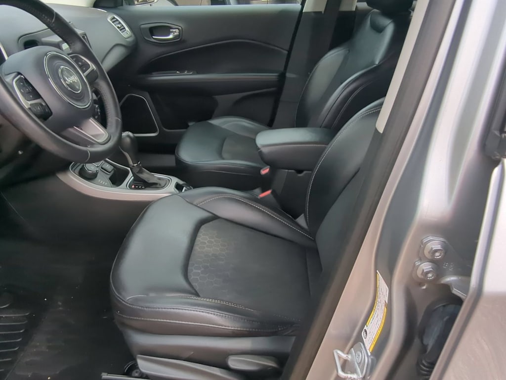 Thumbnail: 2019 Jeep Compass - 10