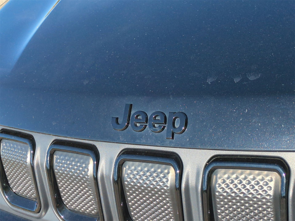 Thumbnail: 2022 Jeep Compass - 25
