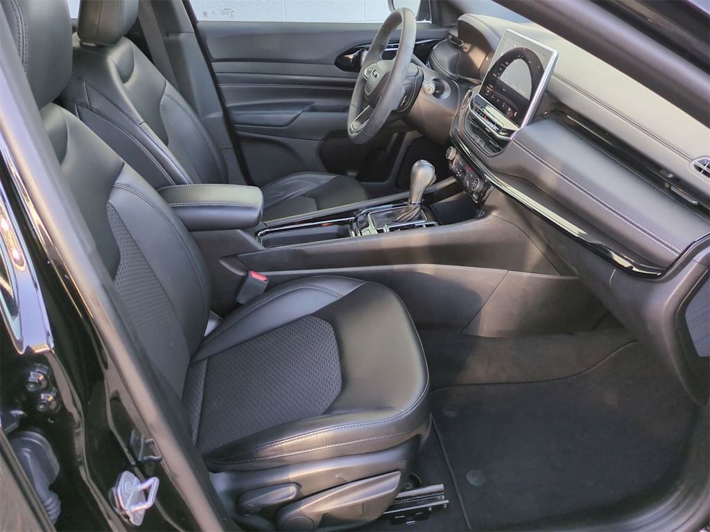 Thumbnail: 2022 Jeep Compass - 28