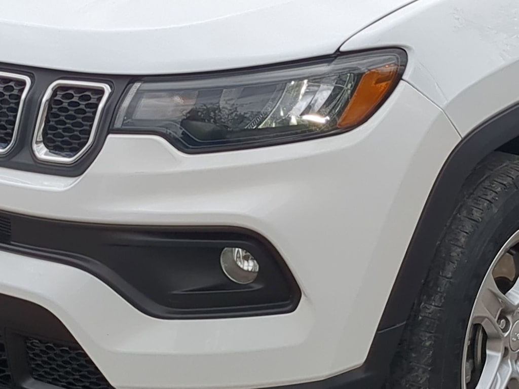 Thumbnail: 2024 Jeep Compass - 24