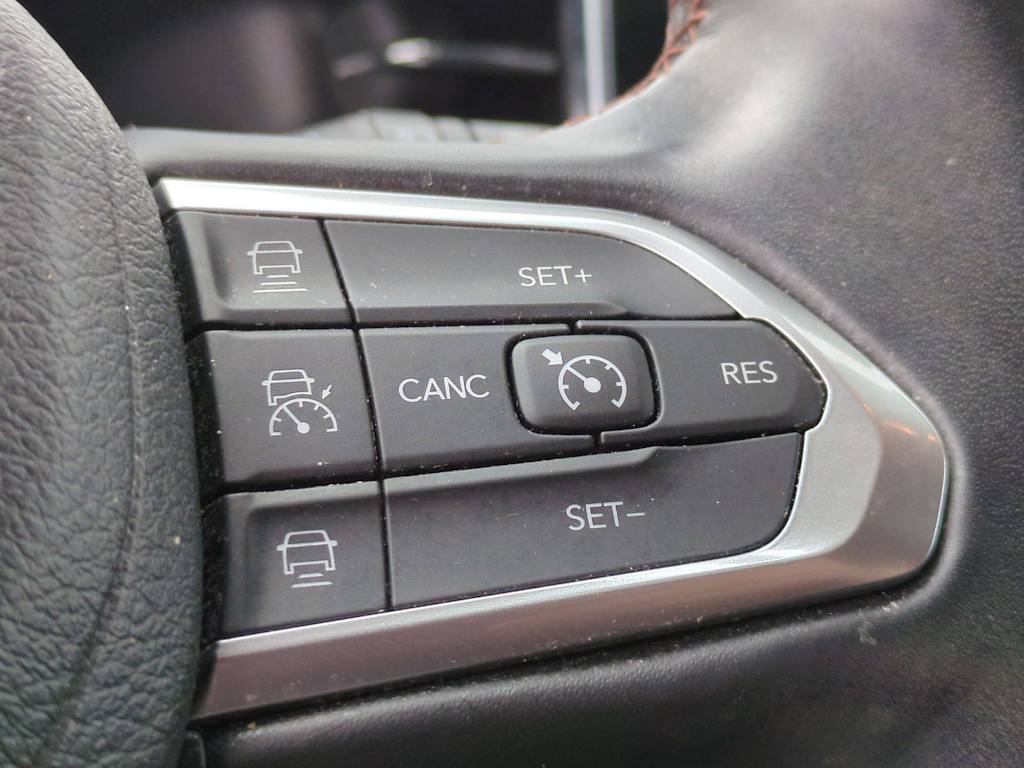 Thumbnail: 2022 Jeep Compass - 31