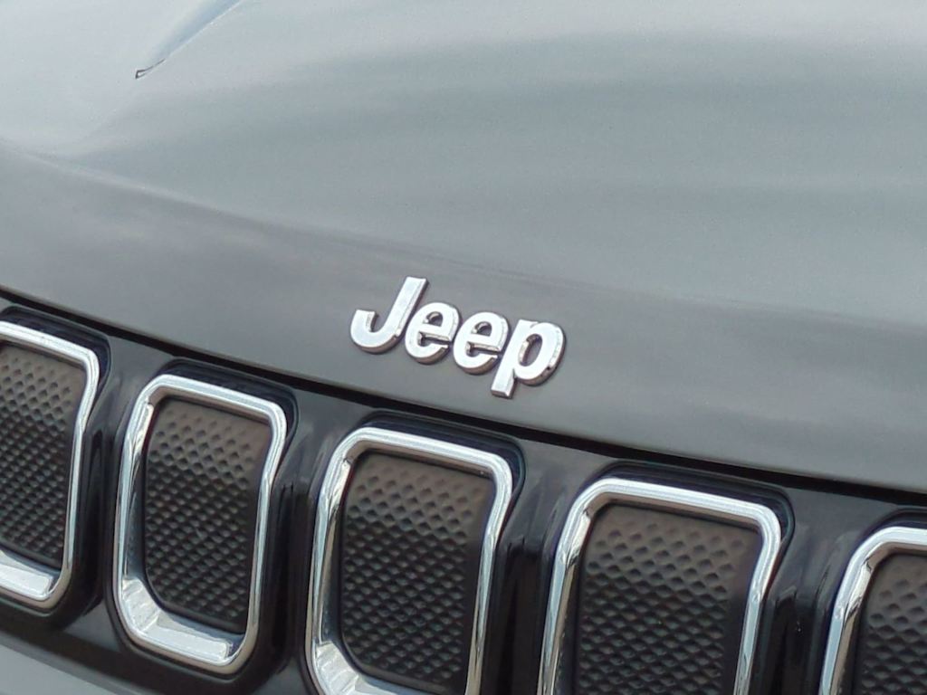 Thumbnail: 2022 Jeep Compass - 7