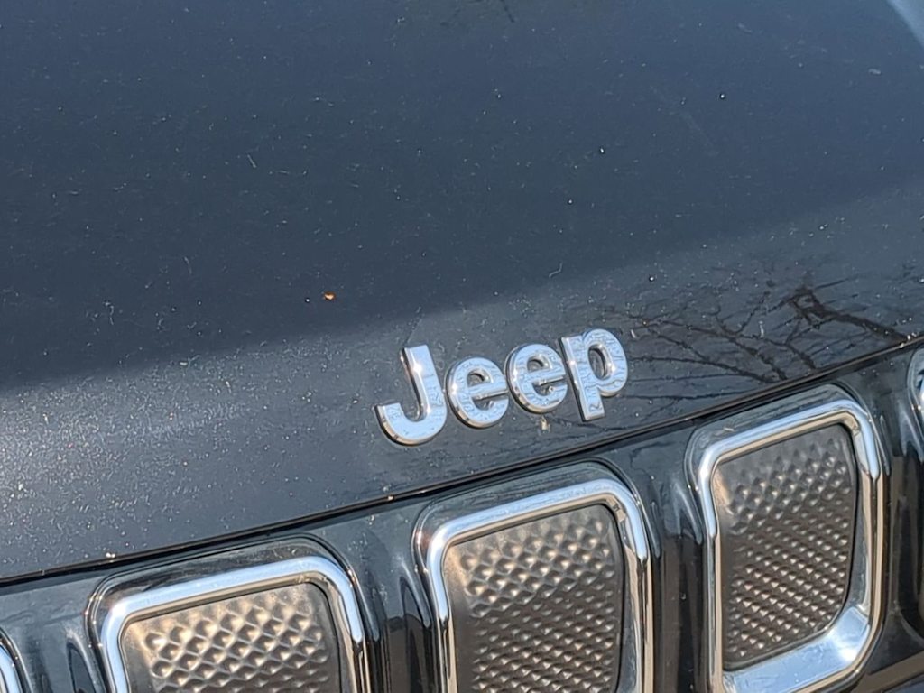 Thumbnail: 2022 Jeep Compass - 6