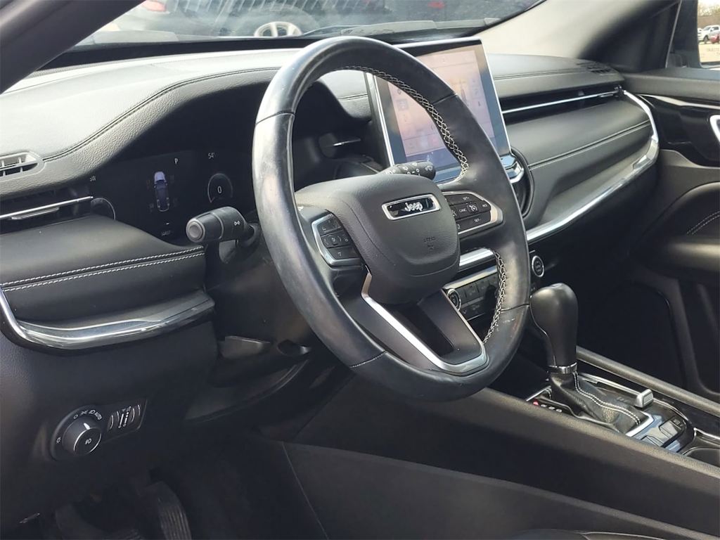 2022 Jeep Compass Limited 2