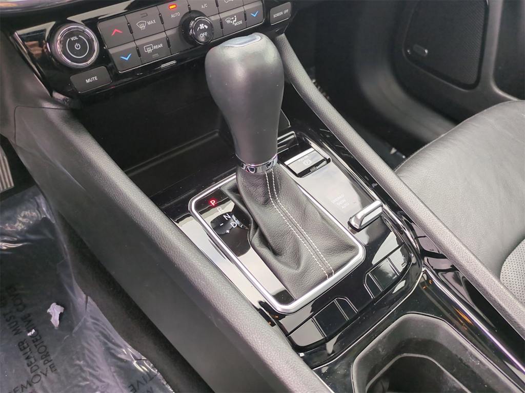 Thumbnail: 2022 Jeep Compass - 15