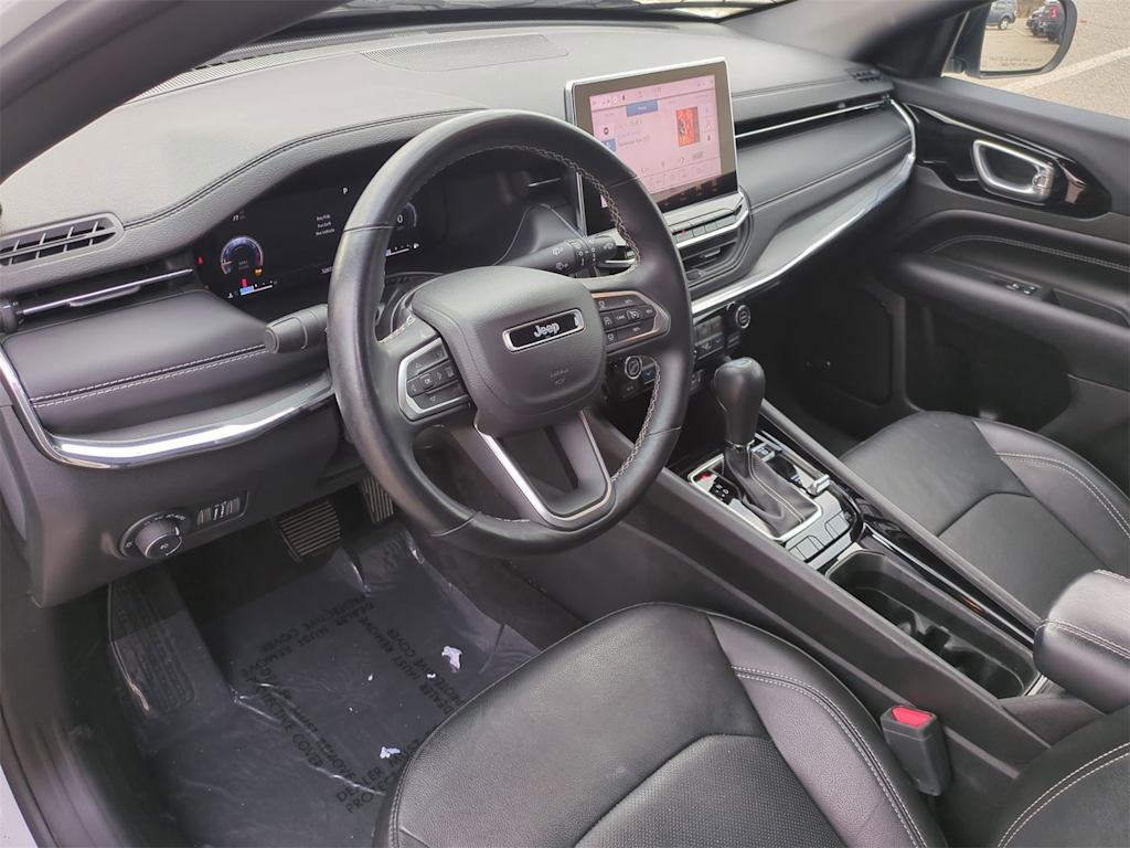 Thumbnail: 2022 Jeep Compass - 2