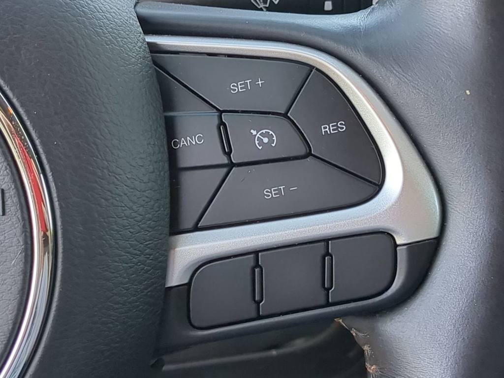 Thumbnail: 2018 Jeep Compass - 30