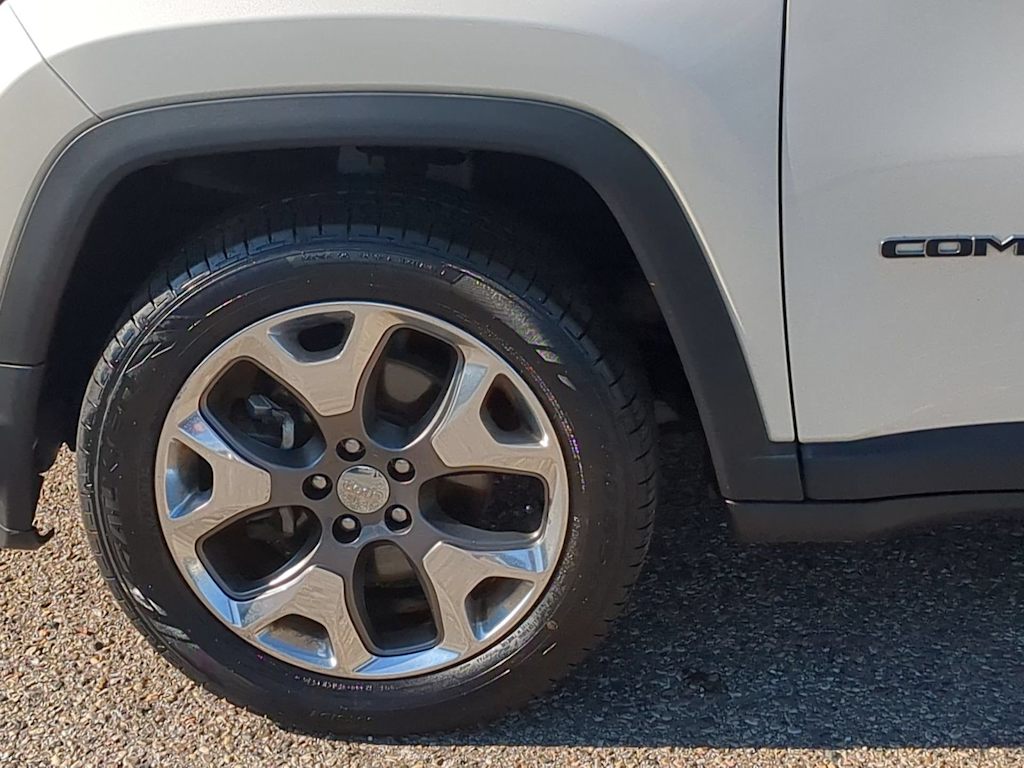Thumbnail: 2021 Jeep Compass - 8