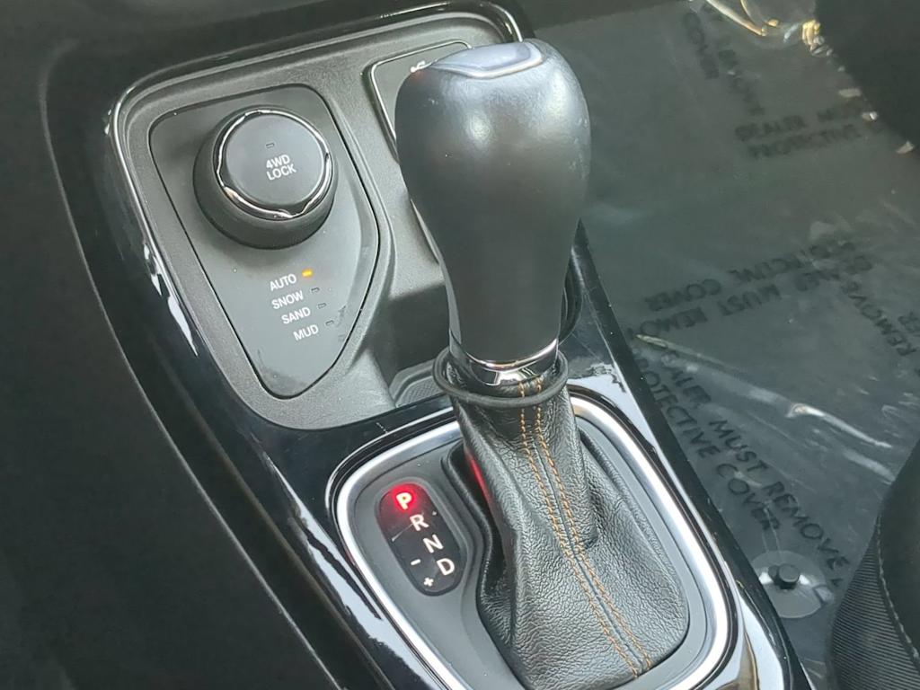 Thumbnail: 2021 Jeep Compass - 15