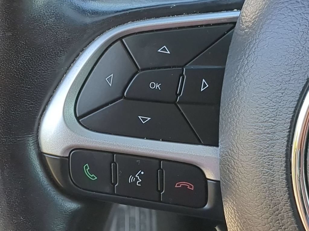 Thumbnail: 2021 Jeep Compass - 28