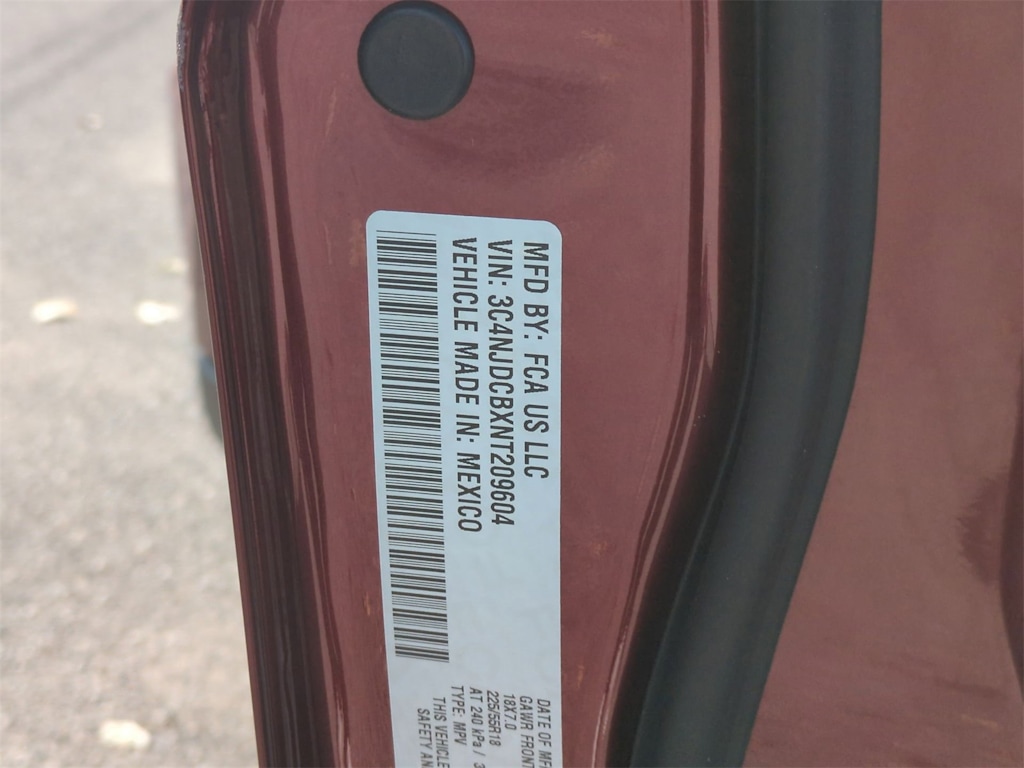 Thumbnail: 2022 Jeep Compass - 19