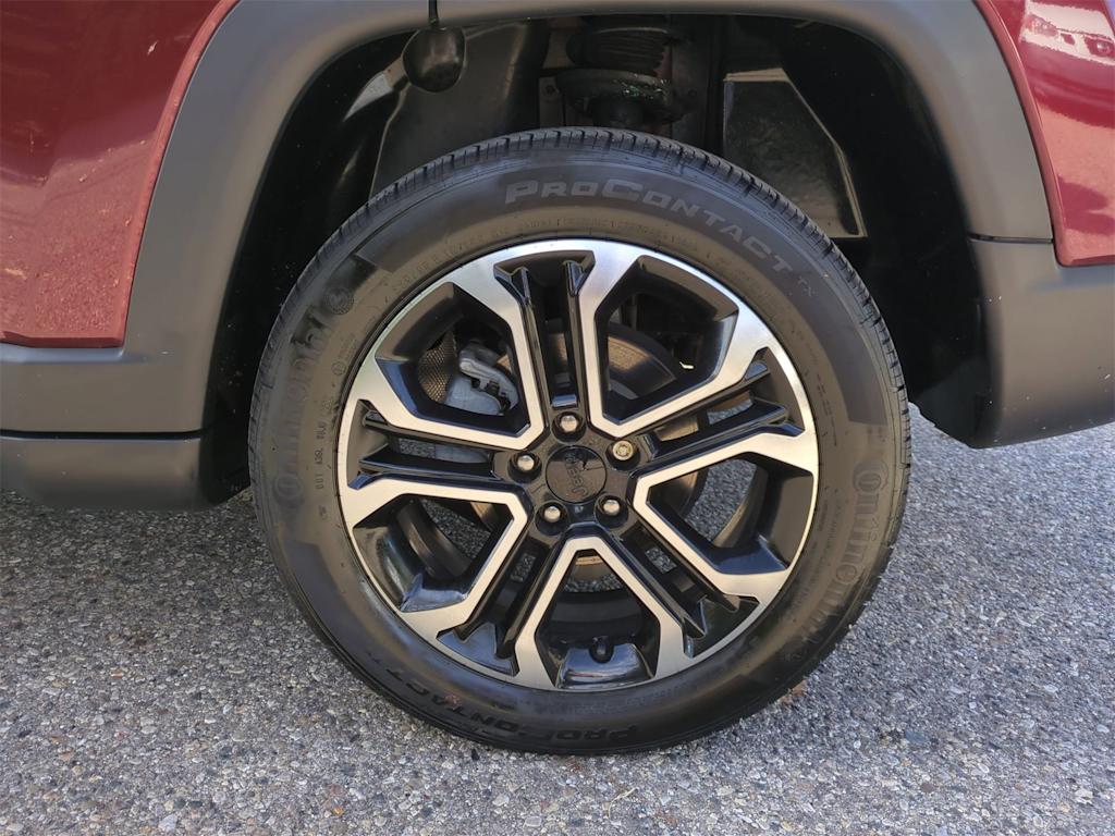 Thumbnail: 2022 Jeep Compass - 8