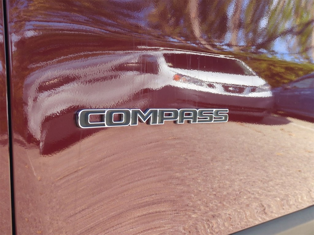 Thumbnail: 2022 Jeep Compass - 24