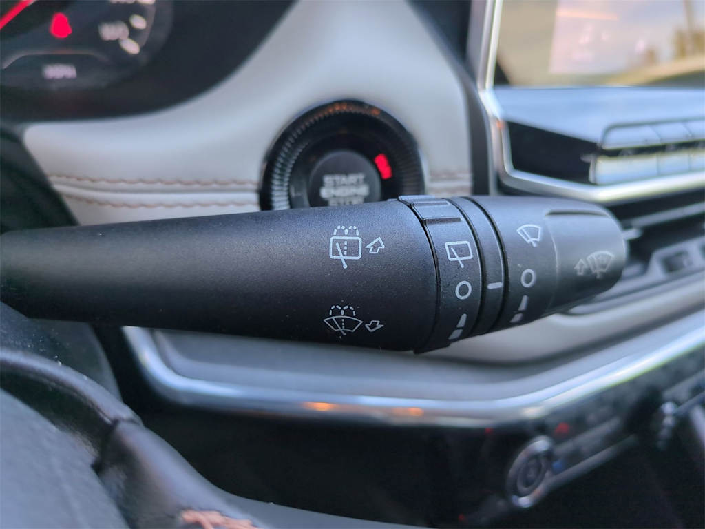 Thumbnail: 2022 Jeep Compass - 30