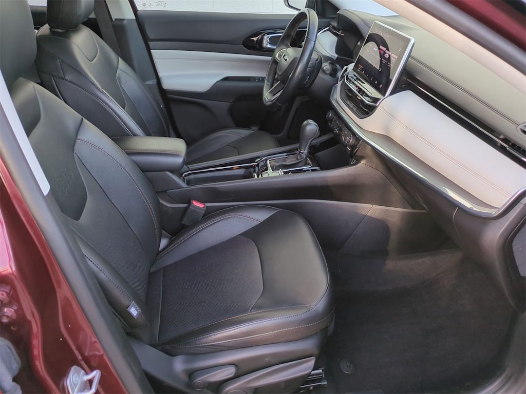 Thumbnail: 2022 Jeep Compass - 27