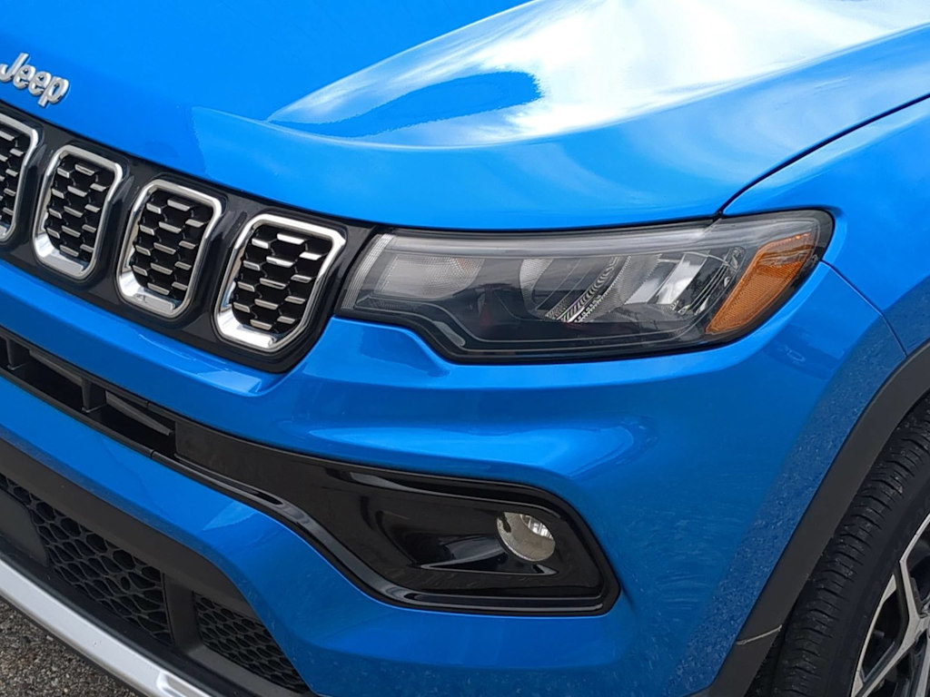 Thumbnail: 2024 Jeep Compass - 23