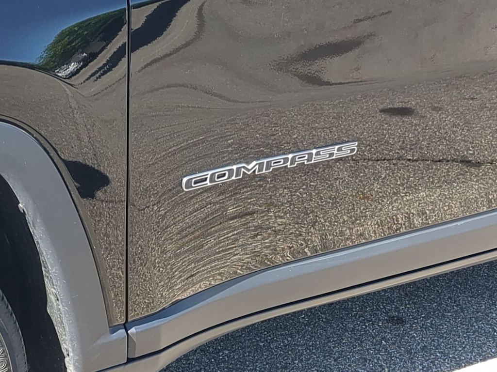 Thumbnail: 2025 Jeep Compass - 25