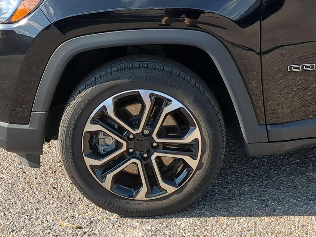 Thumbnail: 2023 Jeep Compass - 8