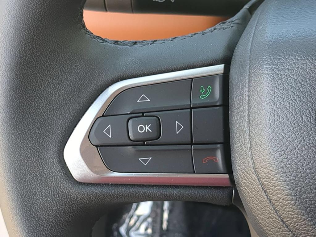 Thumbnail: 2023 Jeep Compass - 27