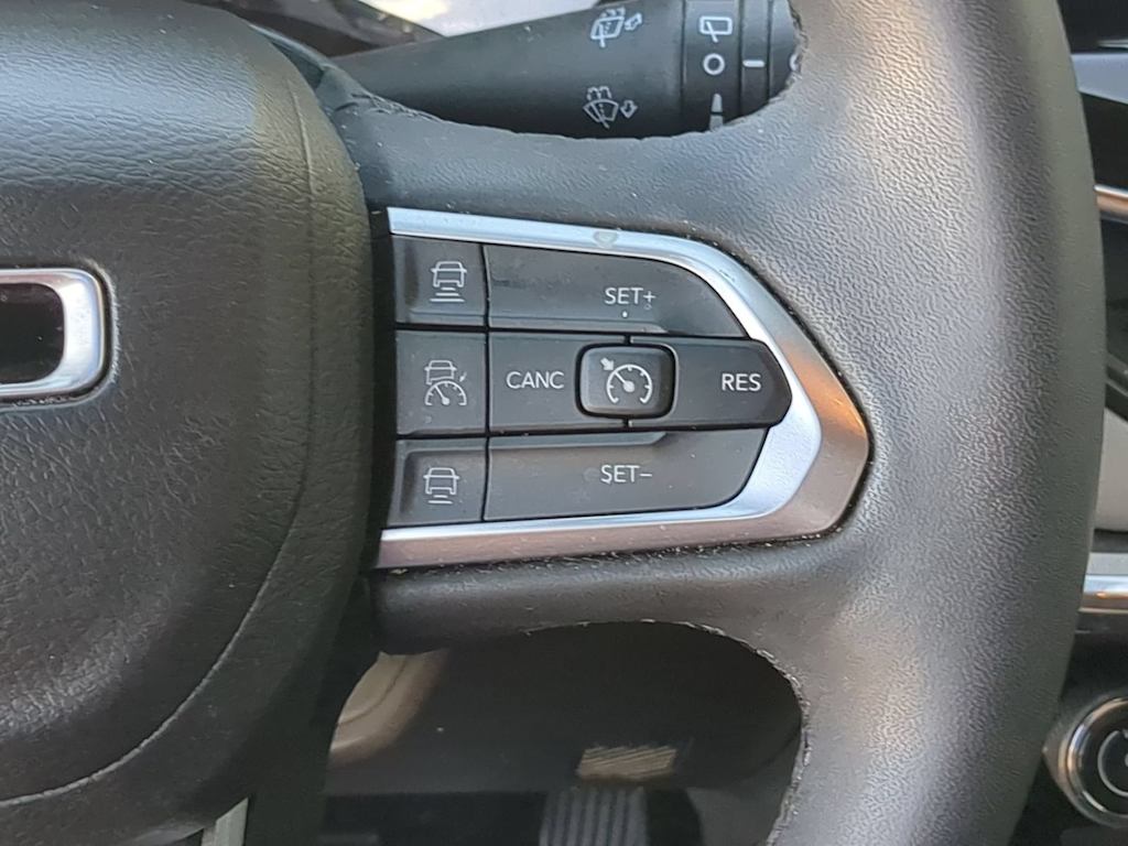 Thumbnail: 2023 Jeep Compass - 29
