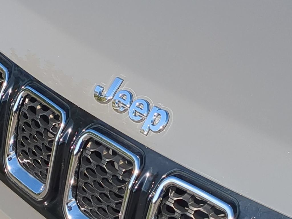 Thumbnail: 2023 Jeep Compass - 7