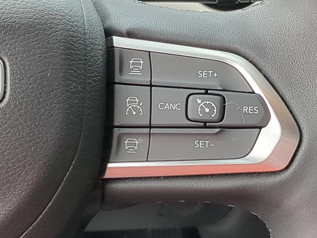 Thumbnail: 2024 Jeep Compass - 29