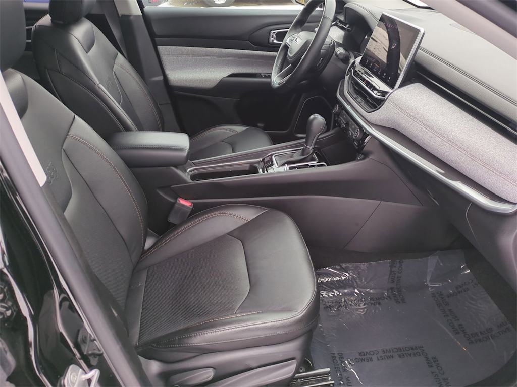 Thumbnail: 2022 Jeep Compass - 27