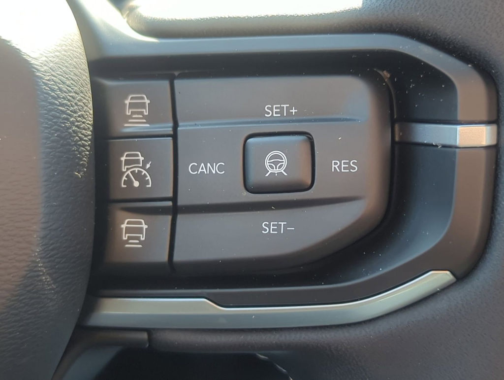 Thumbnail: 2026 Jeep Cherokee - 31