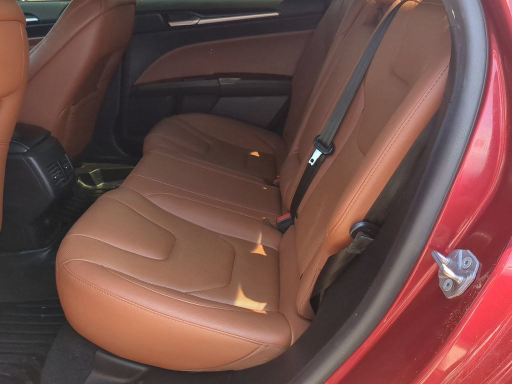 Thumbnail: 2020 Ford Fusion - 26