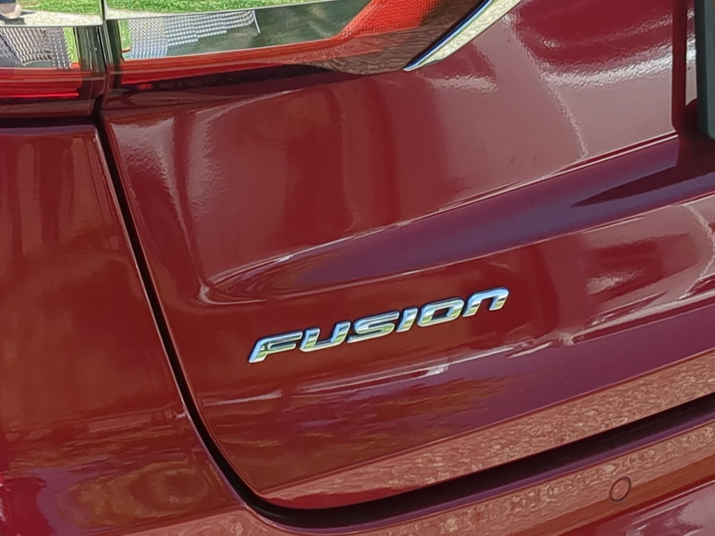 Thumbnail: 2020 Ford Fusion - 24