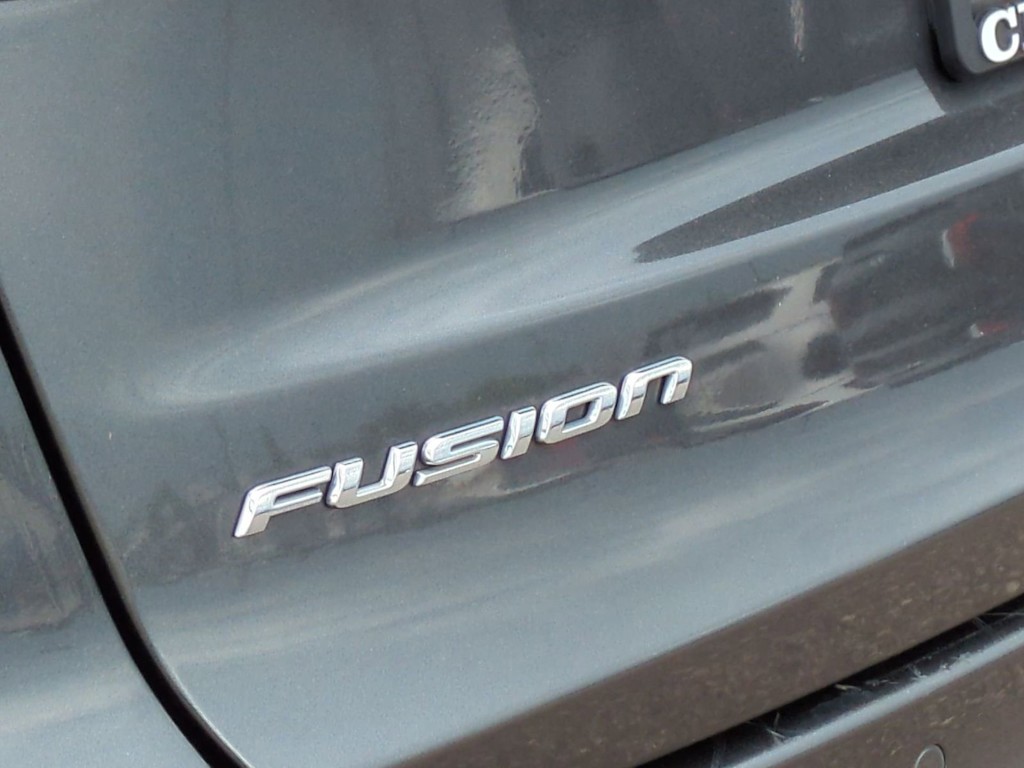 Thumbnail: 2020 Ford Fusion - 25