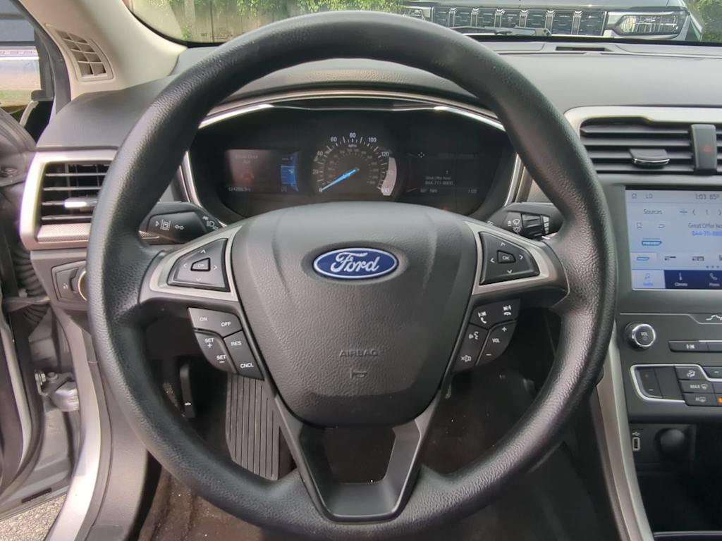 Thumbnail: 2020 Ford Fusion - 12